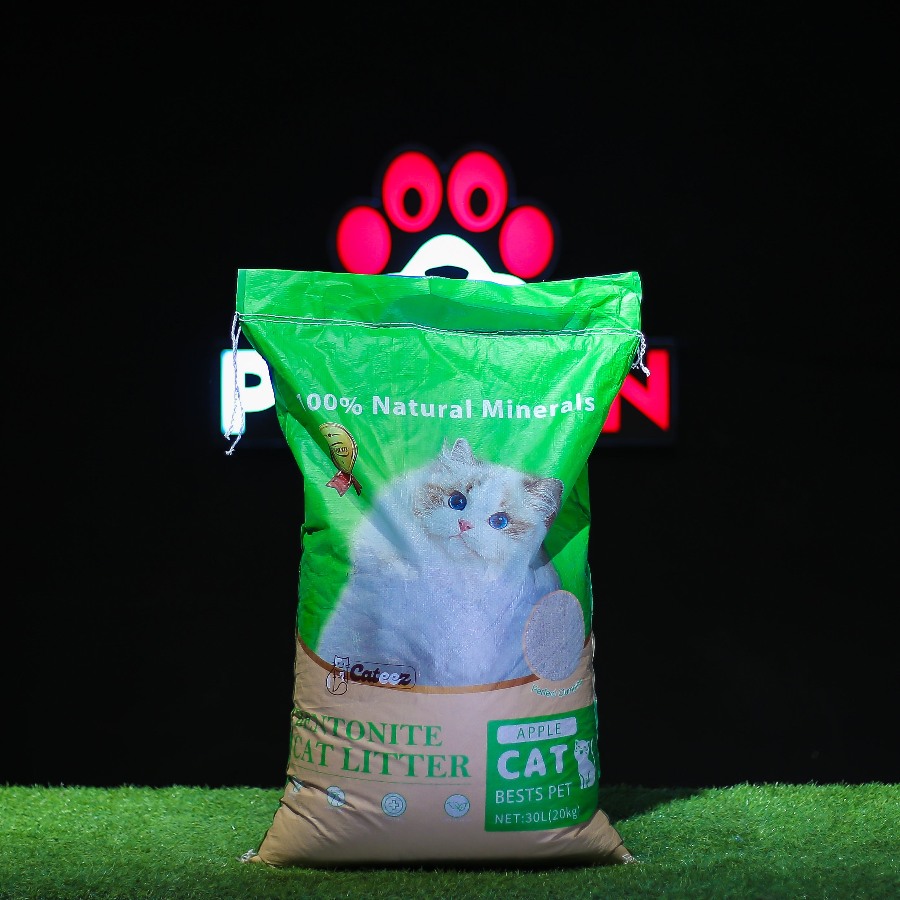 Cateez Cat Litter High‑Quality Bentonite Apple
